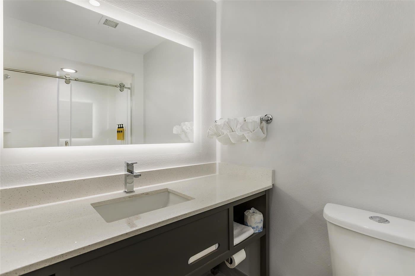 Guest room interior